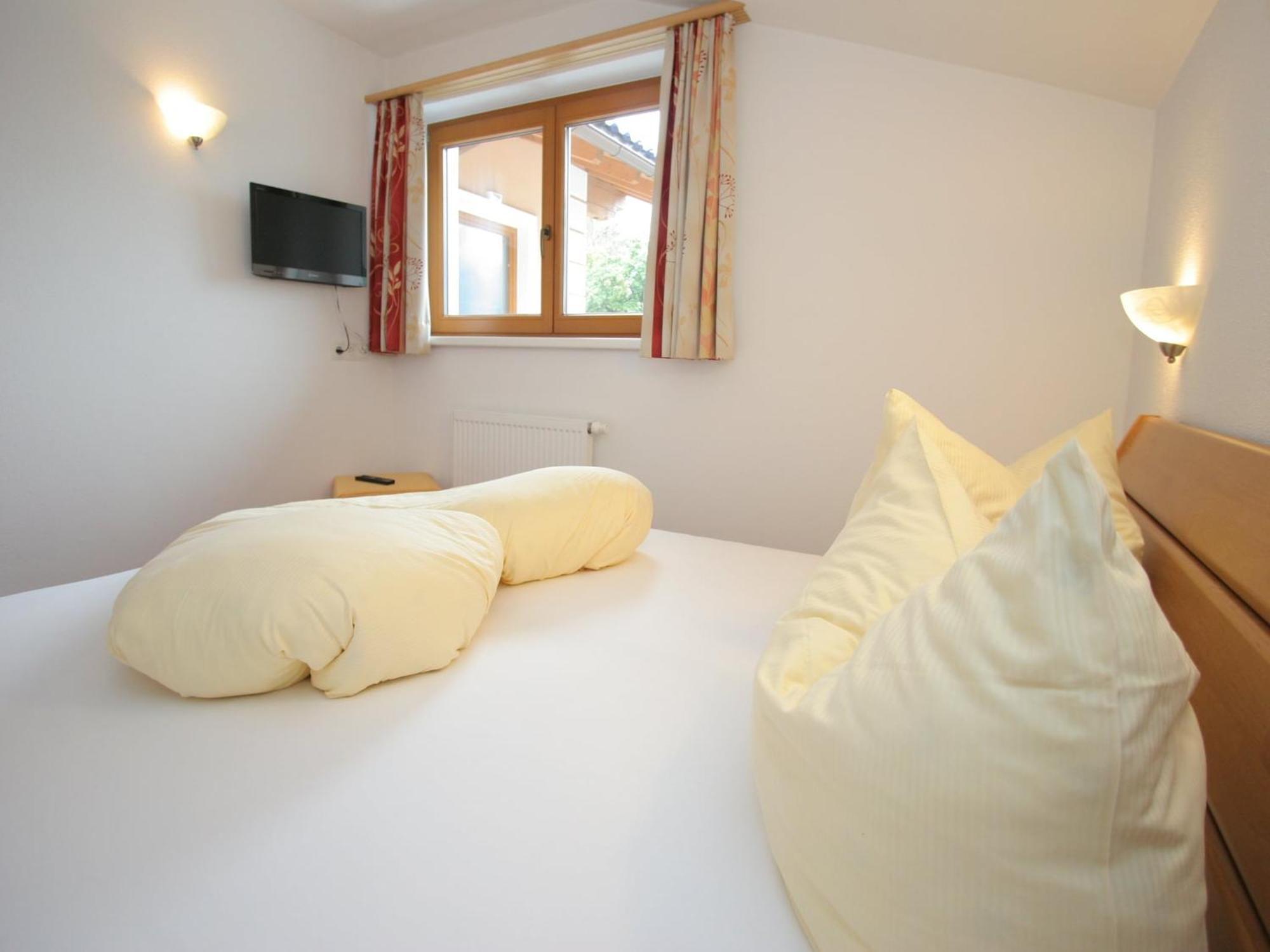 Spacious Apartment In Uderns Near Ski Area Luaran gambar