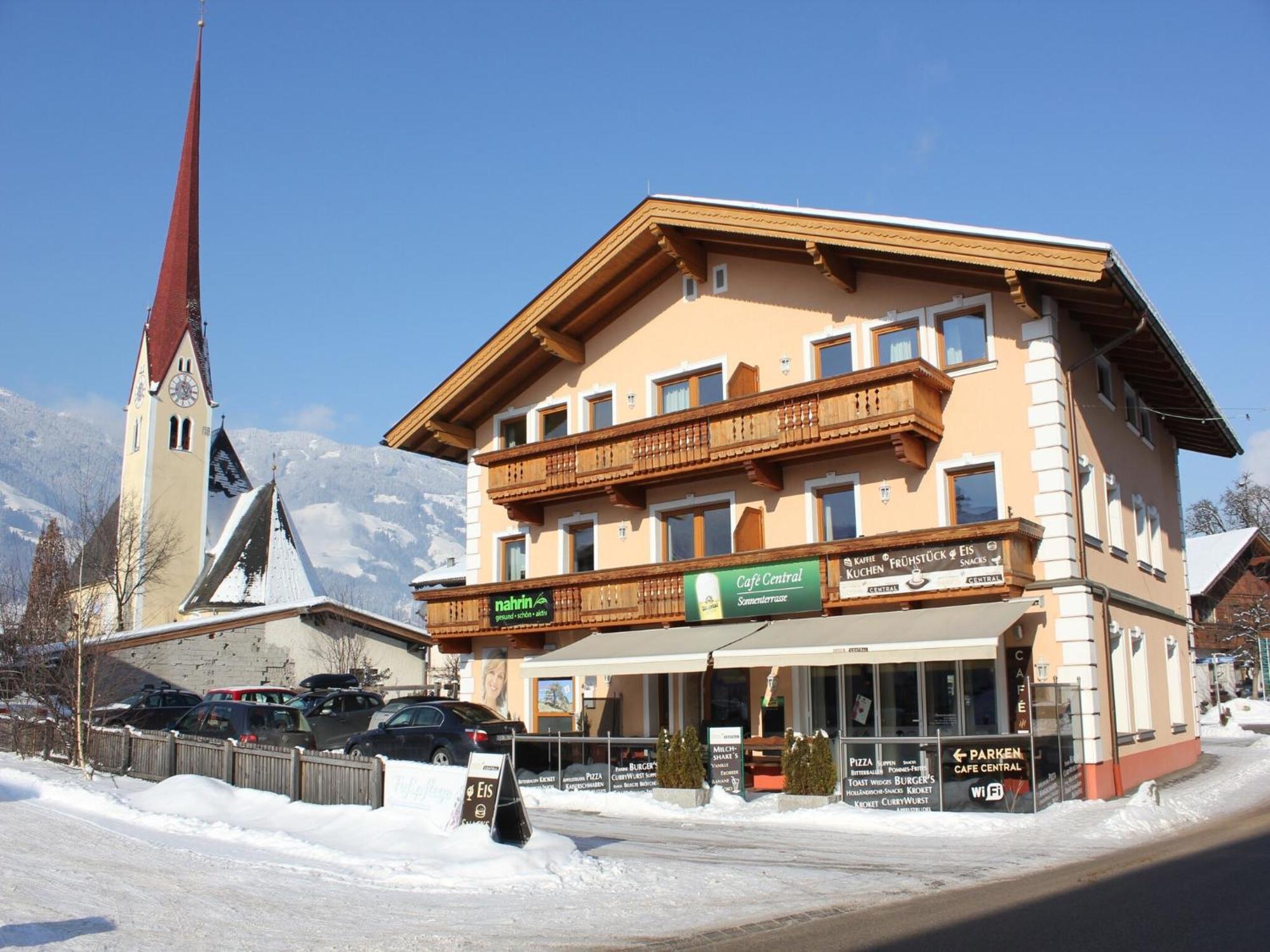 Spacious Apartment In Uderns Near Ski Area Luaran gambar