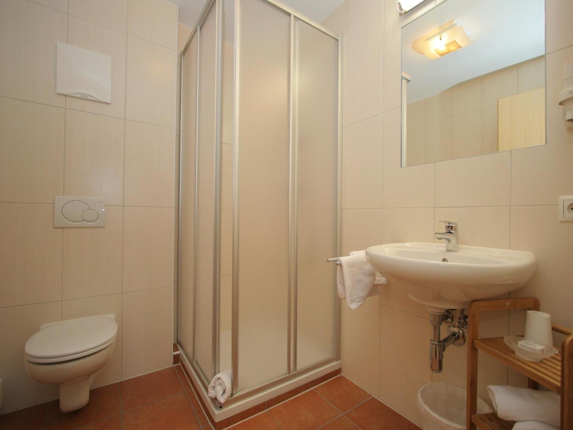 Spacious Apartment In Uderns Near Ski Area Luaran gambar